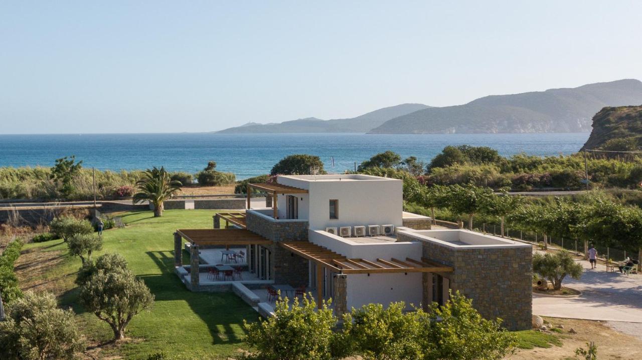 Quinta Essentia Suites Foiníki Esterno foto