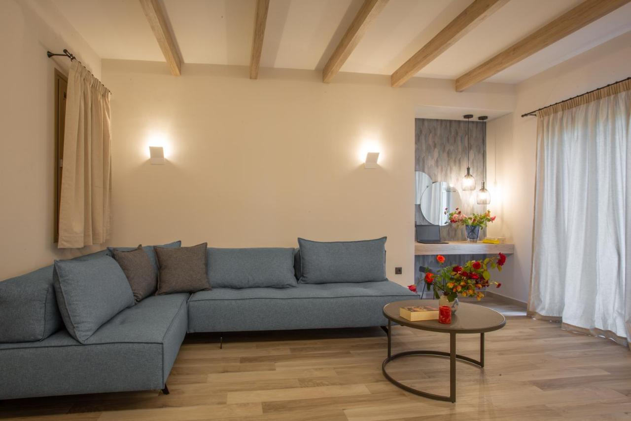 Quinta Essentia Suites Foiníki Esterno foto