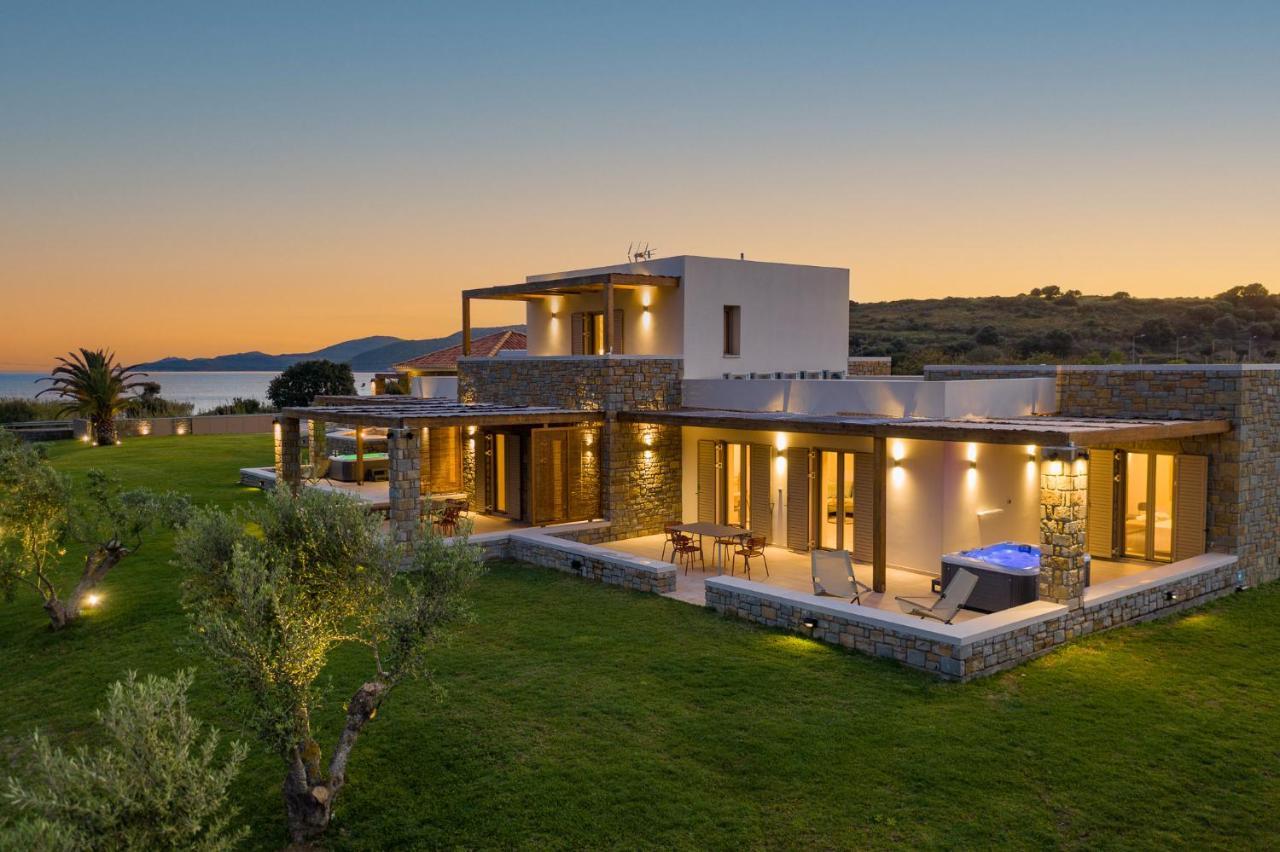 Quinta Essentia Suites Foiníki Esterno foto
