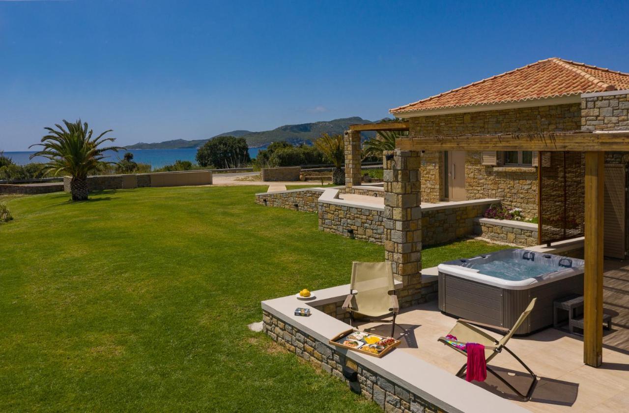 Quinta Essentia Suites Foiníki Esterno foto