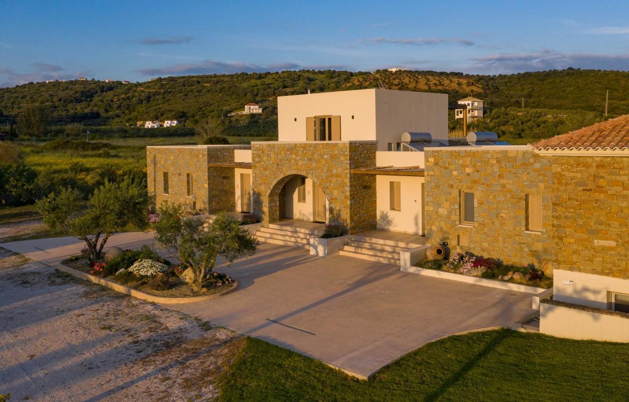 Quinta Essentia Suites Foiníki Esterno foto