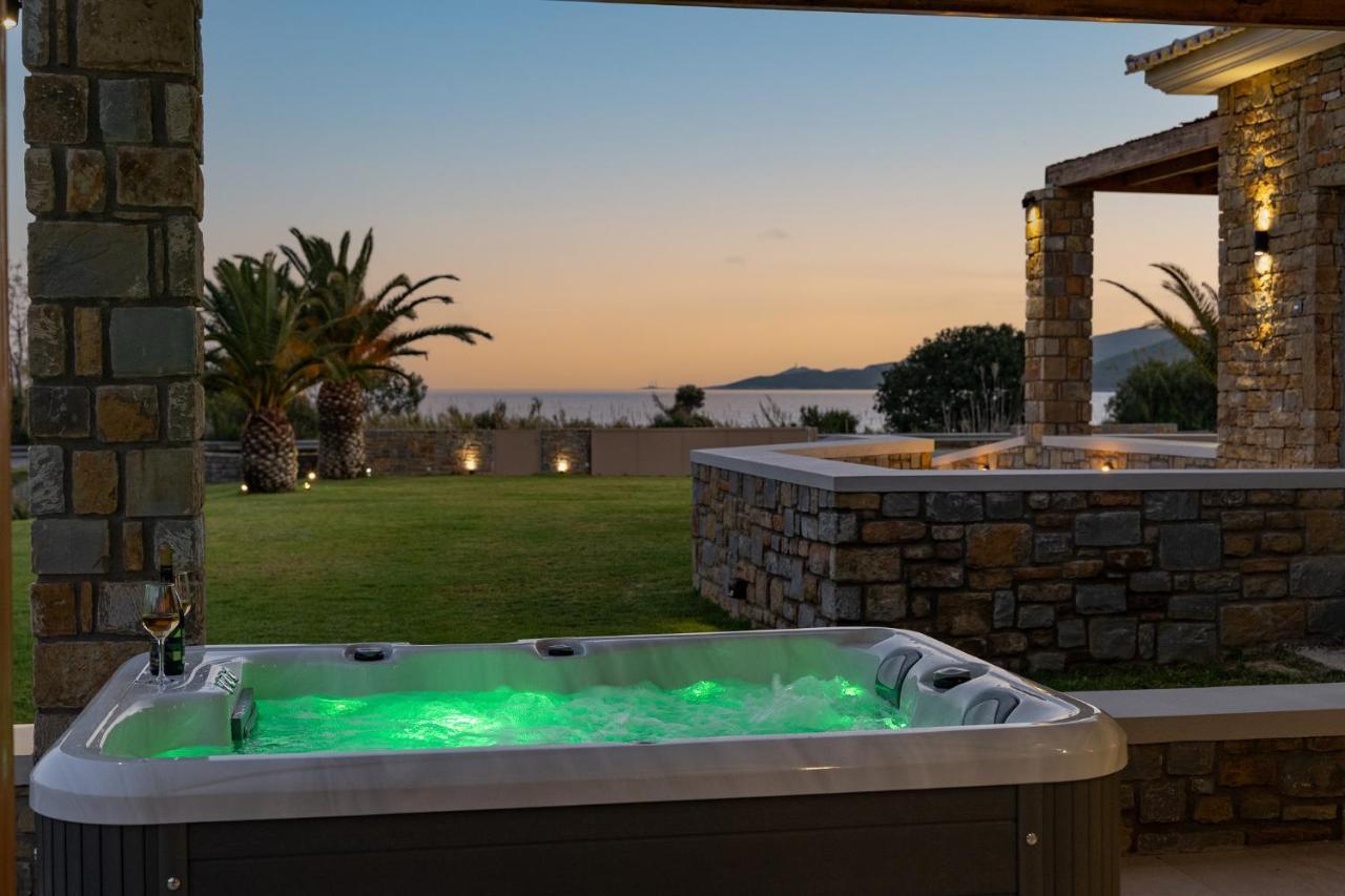 Quinta Essentia Suites Foiníki Esterno foto