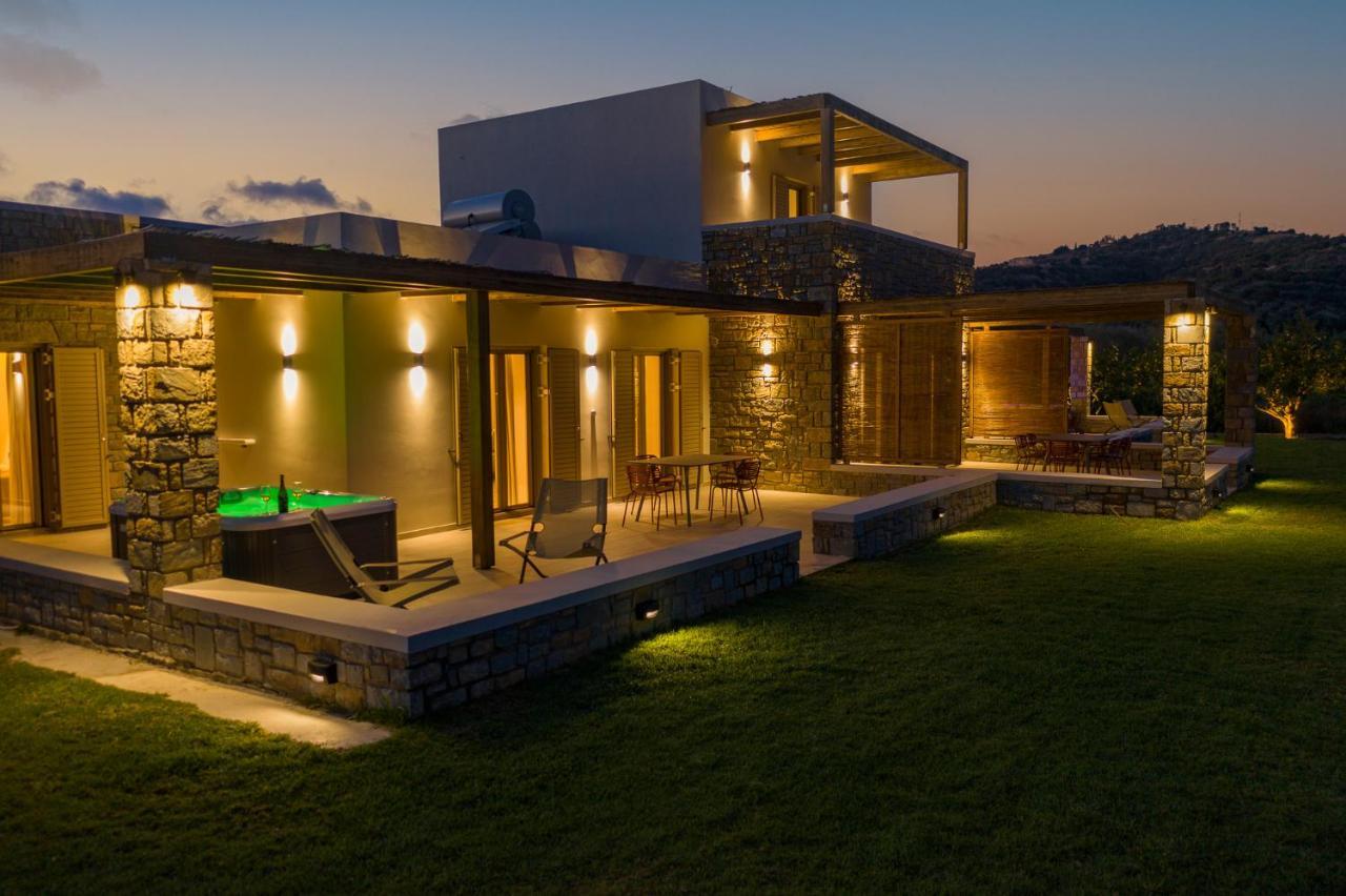 Quinta Essentia Suites Foiníki Esterno foto